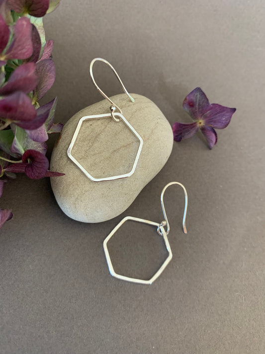 Smooth Silver Honeycomb Hoop Earrings, Lightweight Hexagon Sterling Silver Hoops, Minimalist Hammered Earrings, Hand Forged Metal Jewelry