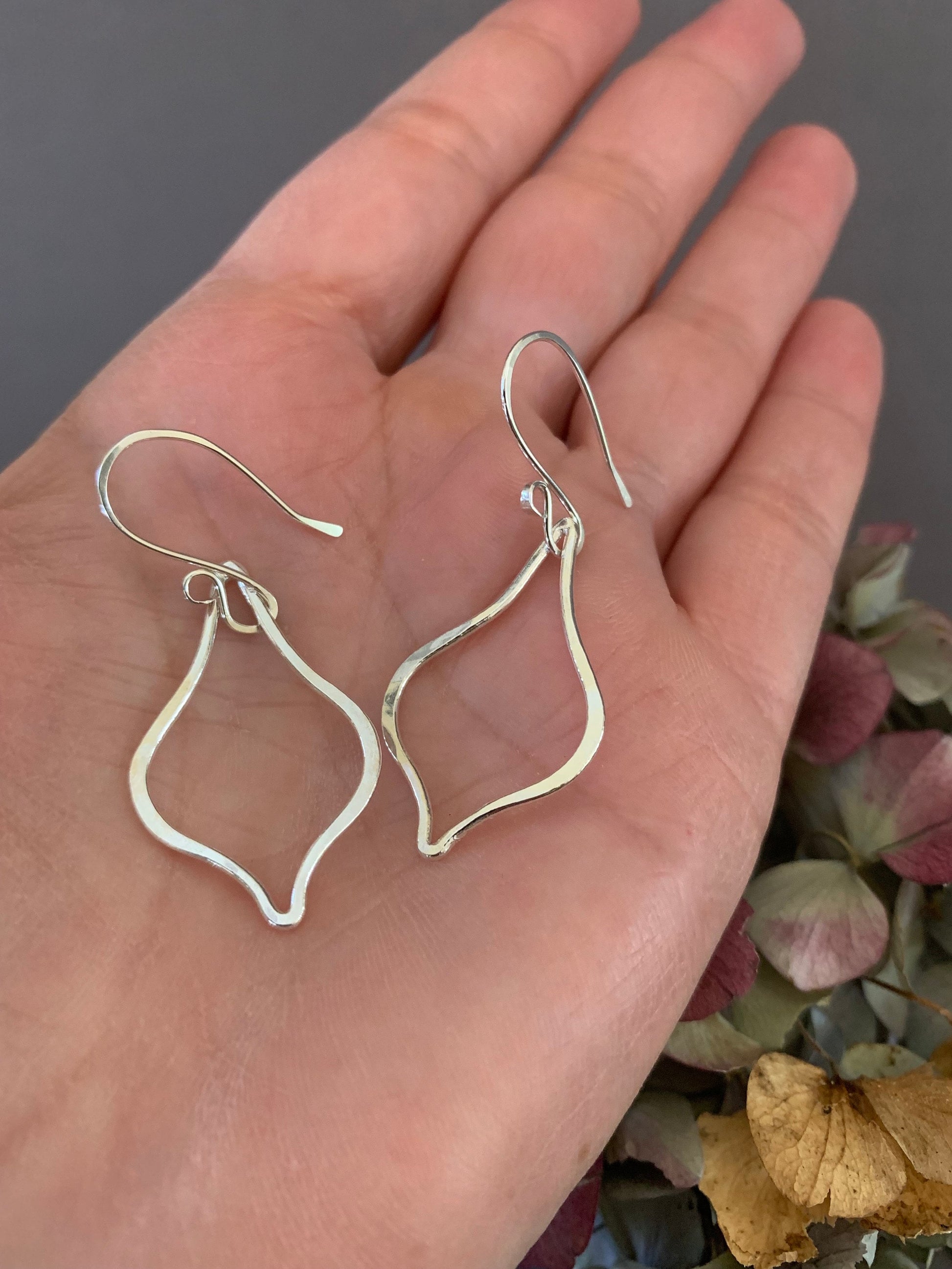 Silver Teardrop Hoop Earrings, Lightweight Boho Sterling Silver Hoops, Minimalist Hammered Earrings, Hand Forged Metal Jewelry