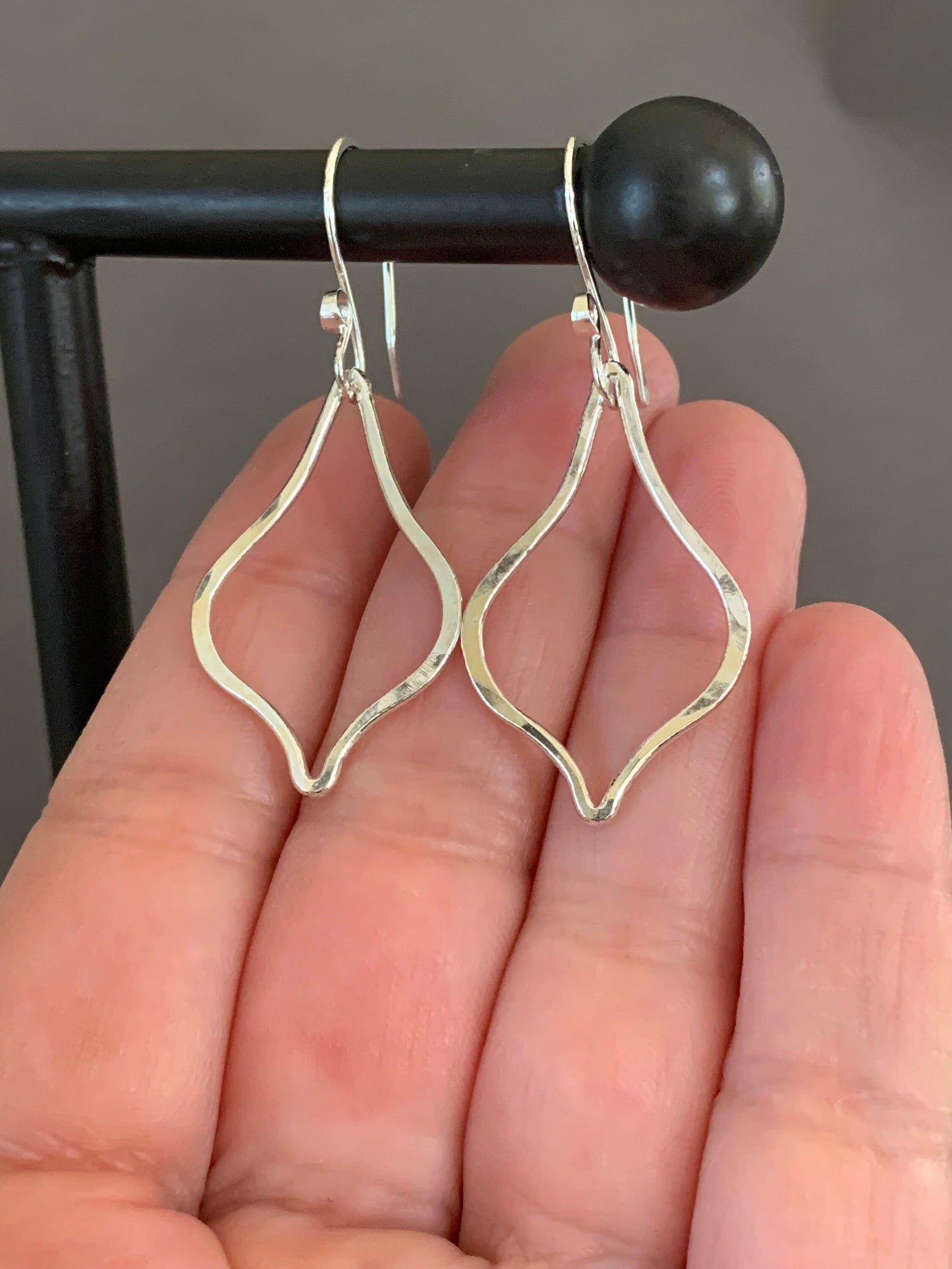 Silver Teardrop Hoop Earrings, Lightweight Boho Sterling Silver Hoops, Minimalist Hammered Earrings, Hand Forged Metal Jewelry